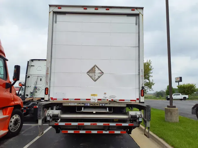 2019 FREIGHTLINER/MERCEDES M2 106