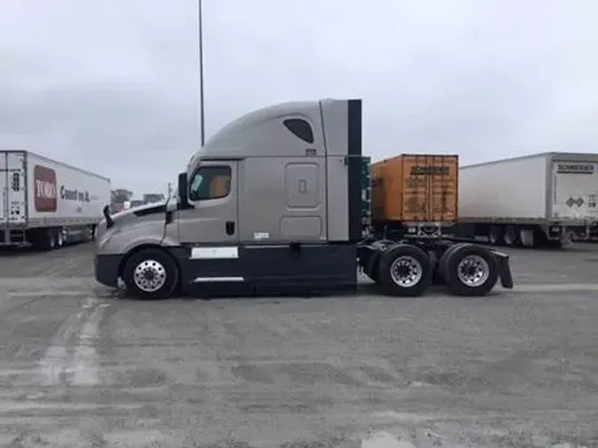 2024 Freightliner Cascadia