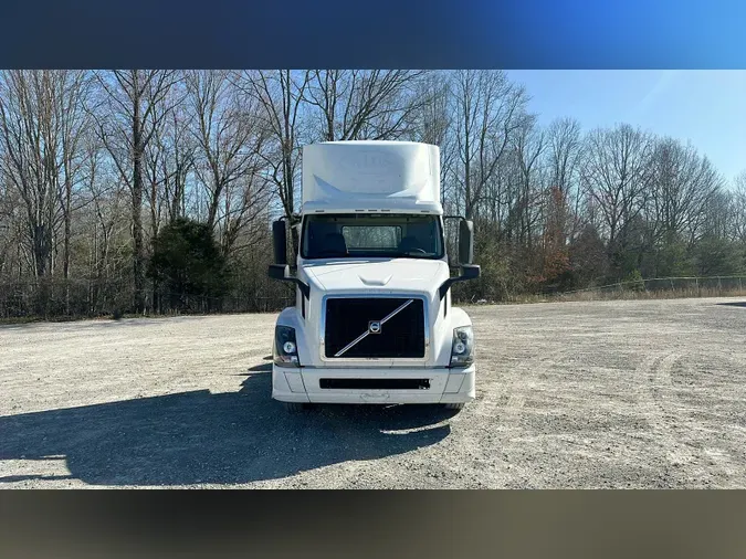 2015 Volvo VNL300