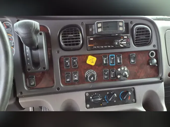 2019 FREIGHTLINER/MERCEDES M2 1061fbfbbf3c4e3ffda2de4a4345dd8d980