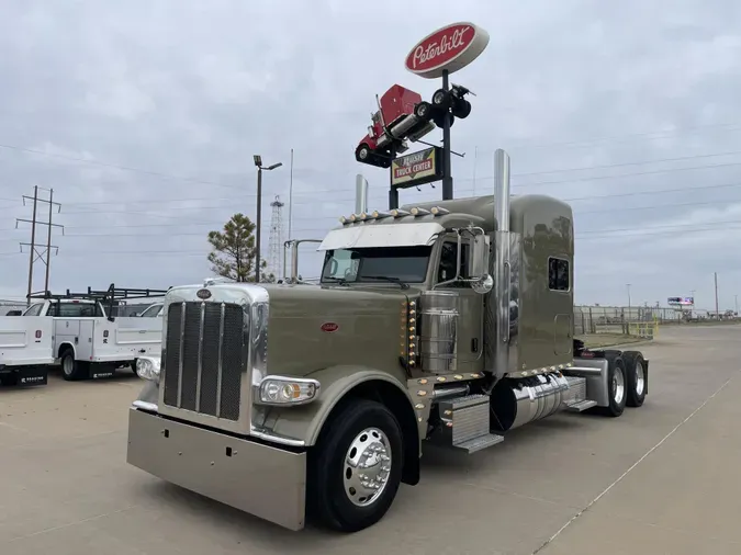 2024 Peterbilt 389