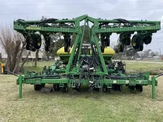 2014 John Deere 1725 CCS