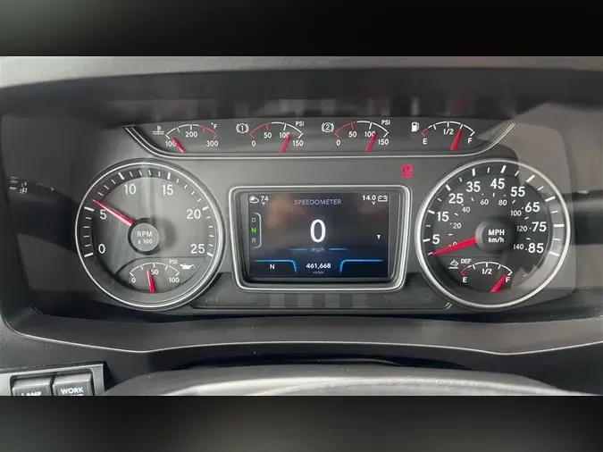 2022 INTERNATIONAL LT625