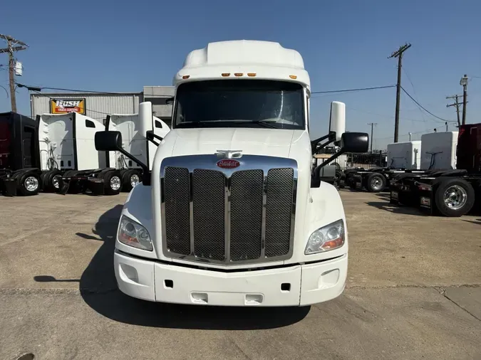 2022 Peterbilt 579