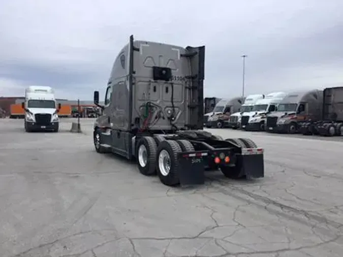 2020 Freightliner Cascadia