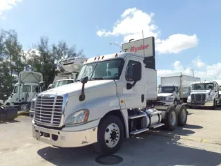 2019 FREIGHTLINER CASCADIA 125