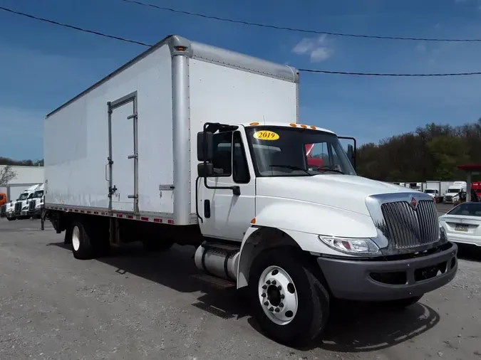 2019 NAVISTAR INTERNATIONAL 4300