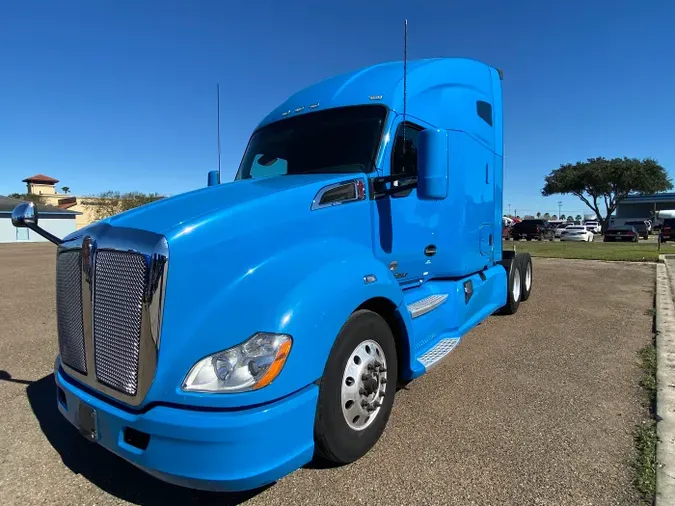 2021 Kenworth T680