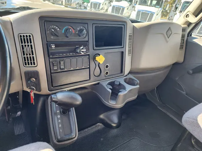 2019 NAVISTAR INTERNATIONAL 4300 LP