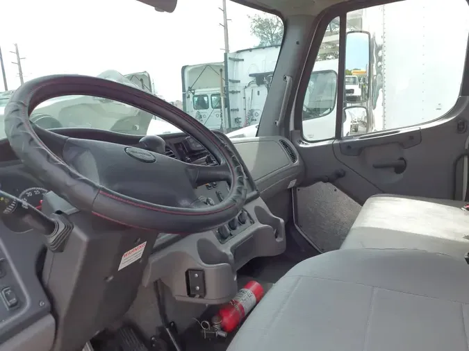 2020 FREIGHTLINER M2 106