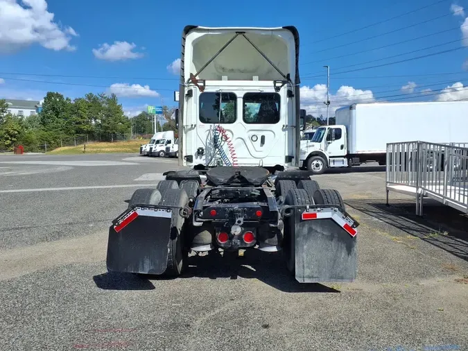 2019 FREIGHTLINER/MERCEDES CASCADIA 1251fde9bcc901fcd2d3d3e46612cceff9a