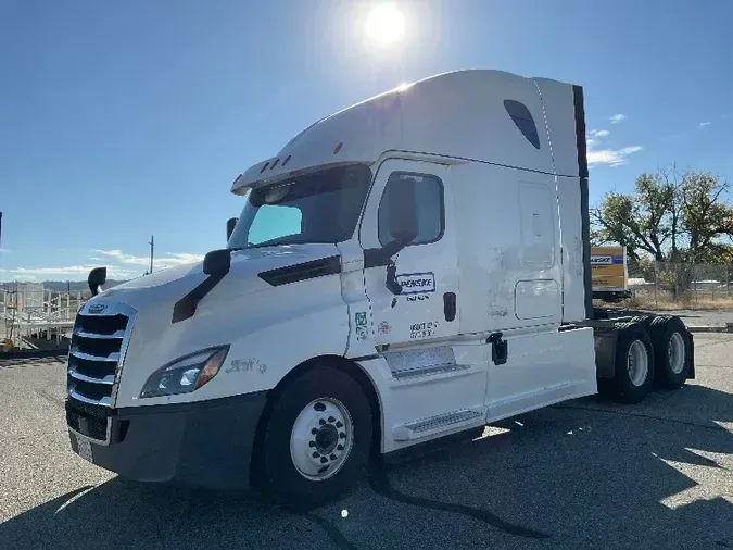 2019 Freightliner T12664ST1fe13f30a036f866cde77ab6806e0952