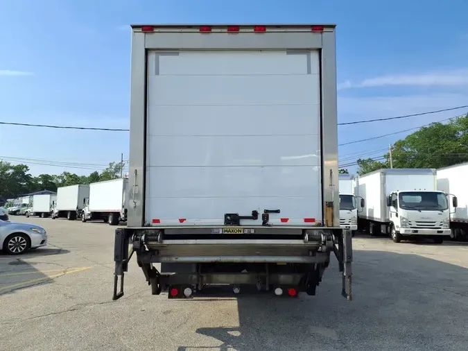 2019 FREIGHTLINER M2 106