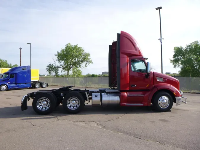 2022 Peterbilt 579
