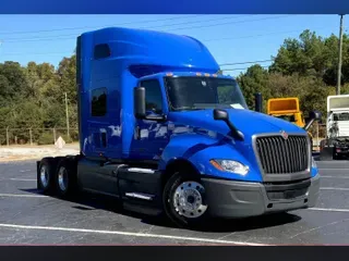 2022 INT LT625 6x4