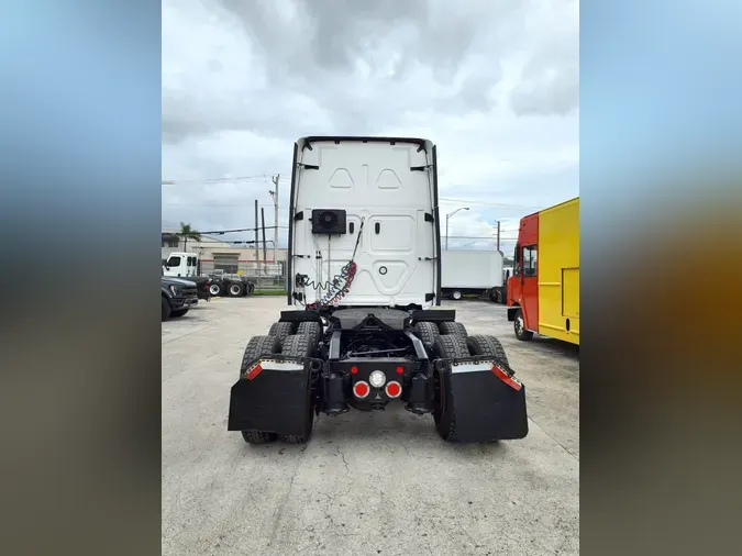 2022 FREIGHTLINER/MERCEDES NEW CASCADIA PX12664