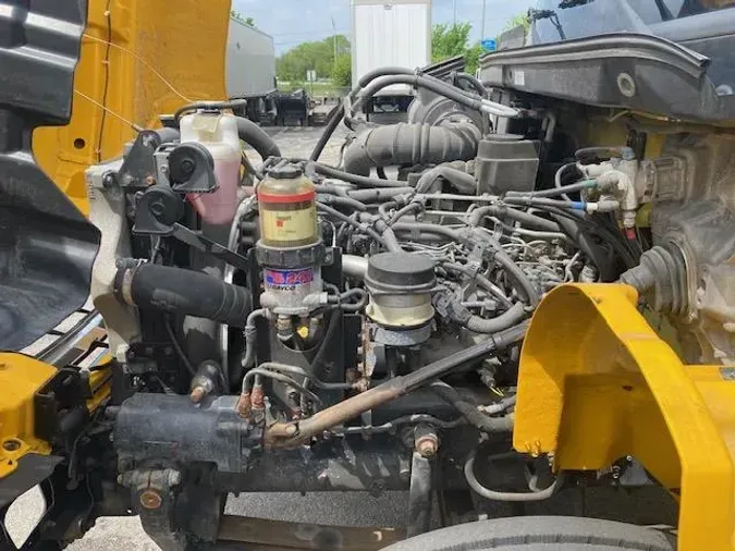 2020 Hino 268A
