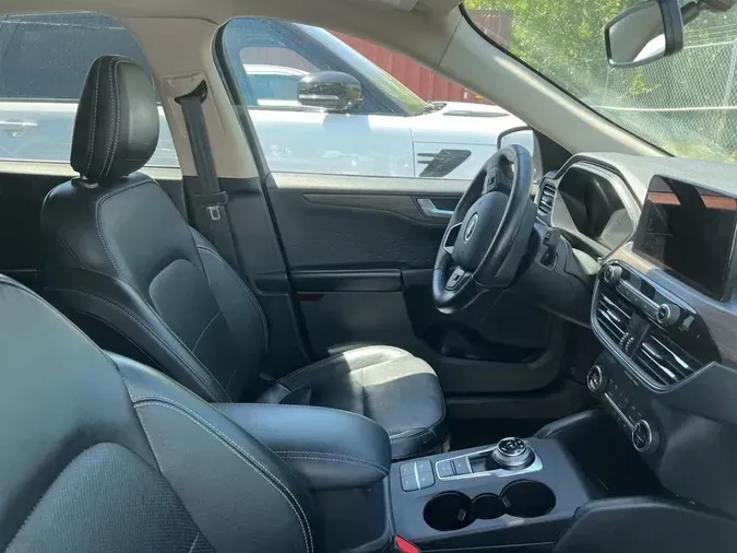 2020 Ford Escape