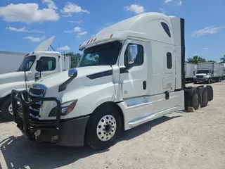 2020 FREIGHTLINER NEW CASCADIA PX12664