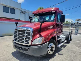 2017 FREIGHTLINER/MERCEDES CASCADIA 125