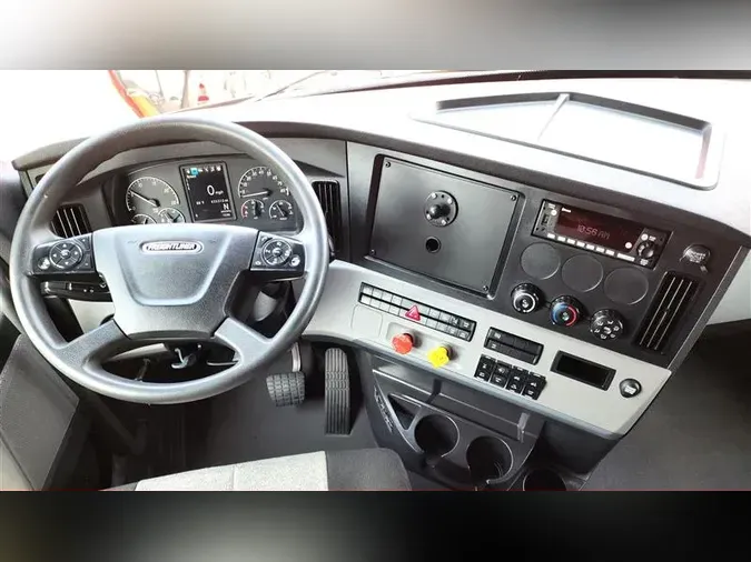 2022 FREIGHTLINER CA126