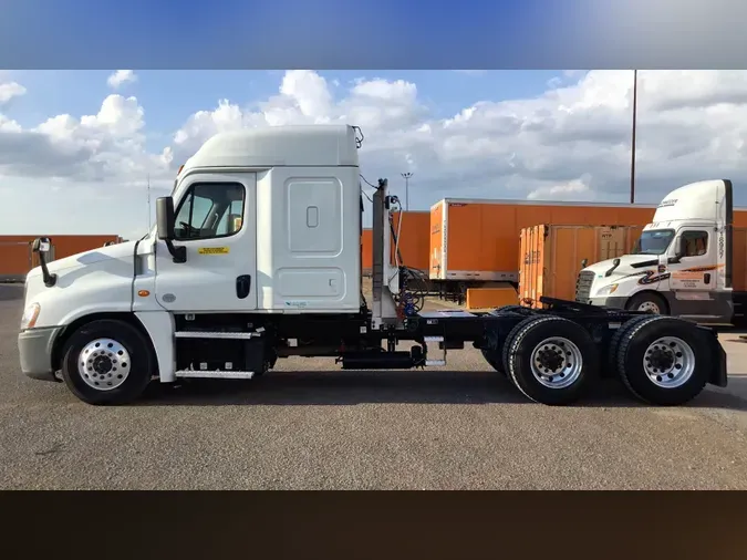 2020 Freightliner Cascadia