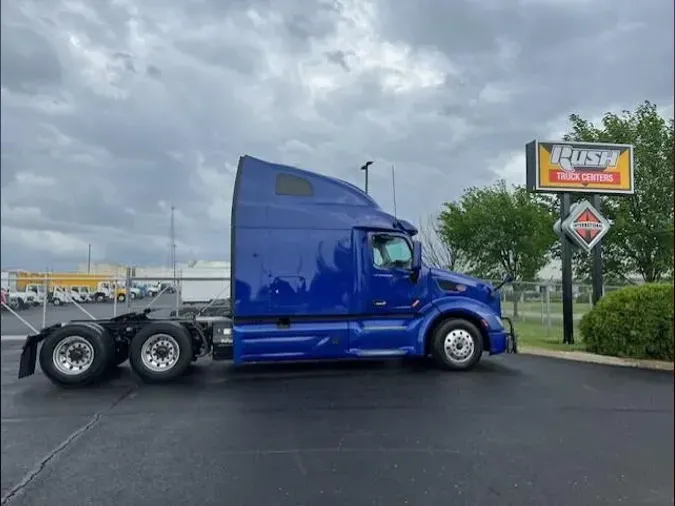 2022 Peterbilt 579