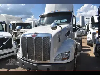 2019 PETERBILT 579