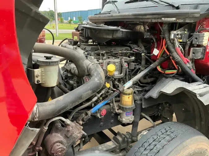 2020 NAVISTAR INTERNATIONAL LT625 DAYCAB S/A