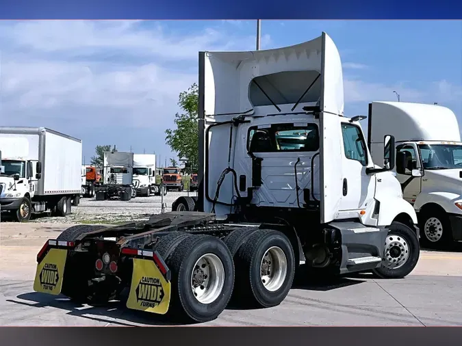 2021 INT LT625 6x41ff87a67c938b86835eb24d15efce3a8