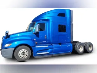 2022 International LT625