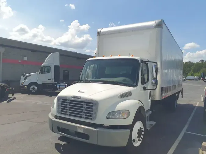 2018 FREIGHTLINER M2 106