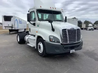 2017 Freightliner X12542ST