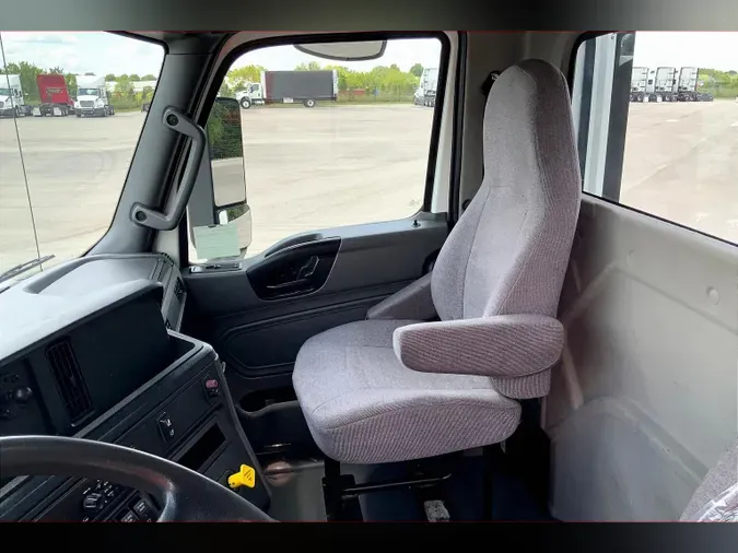 2019 INT LT625 6x4