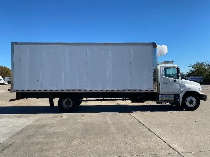 2018 Hino Truck 338