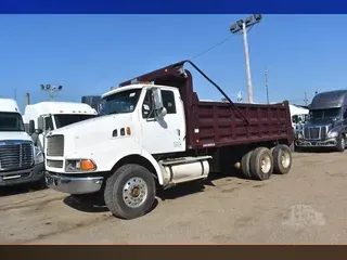 1998 STERLING LT9513
