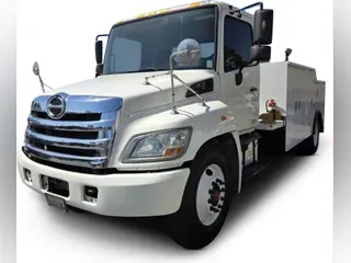 2011 Hino 268A
