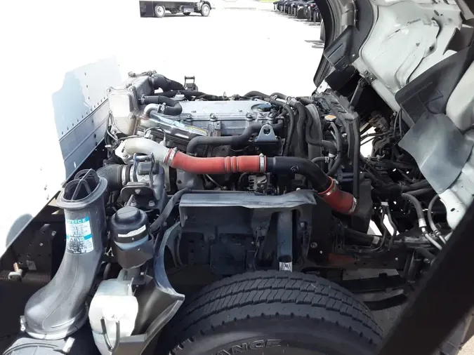 2018 ISUZU NPR HD