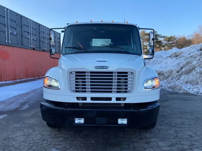 2019 FREIGHTLINER/MERCEDES M2 106