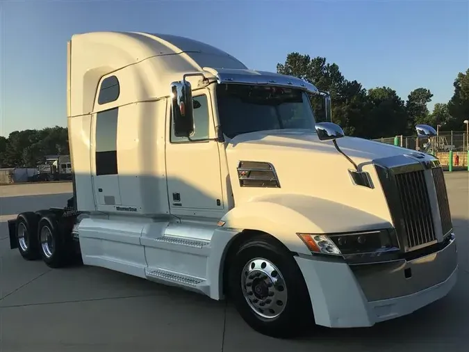 2020 WESTERN STAR 5700XE