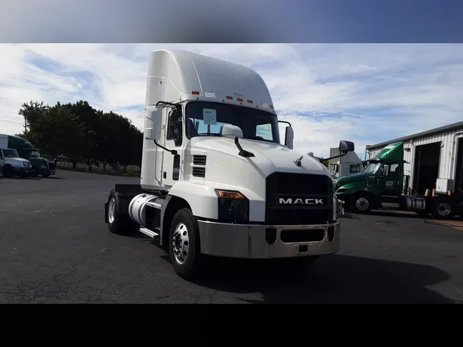 2020 Mack Anthem201b09a91076d258c3e78376d71a0d21