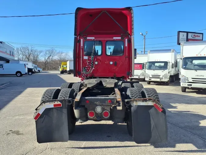 2019 FREIGHTLINER/MERCEDES CASCADIA 125