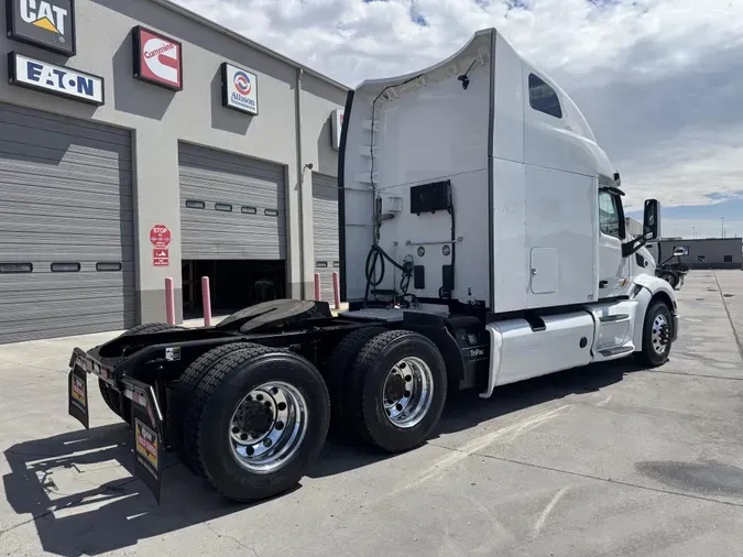 2022 Peterbilt 579
