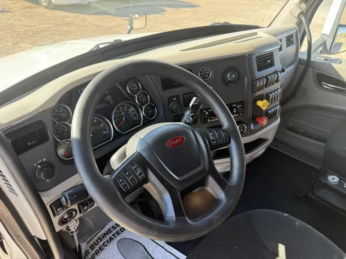 2021 Peterbilt 579