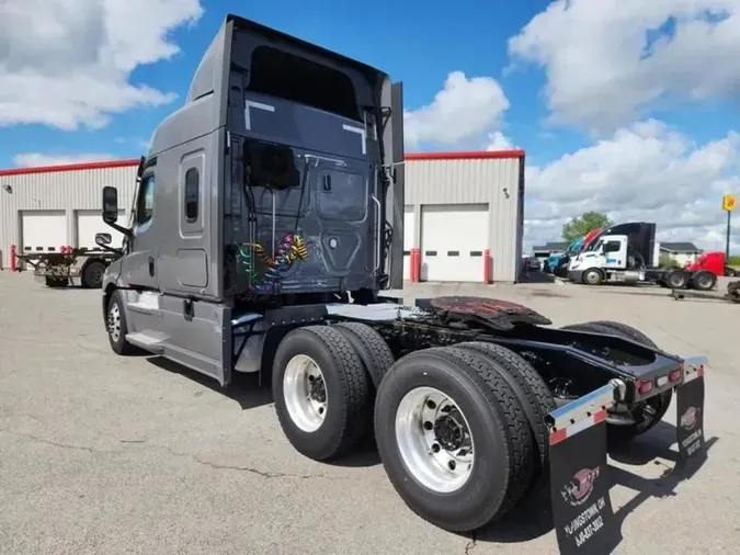 2023 Freightliner Cascadia&reg;