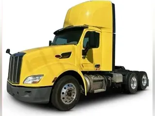 2021 Peterbilt 579