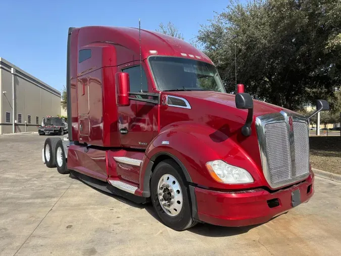 2020 Kenworth T680