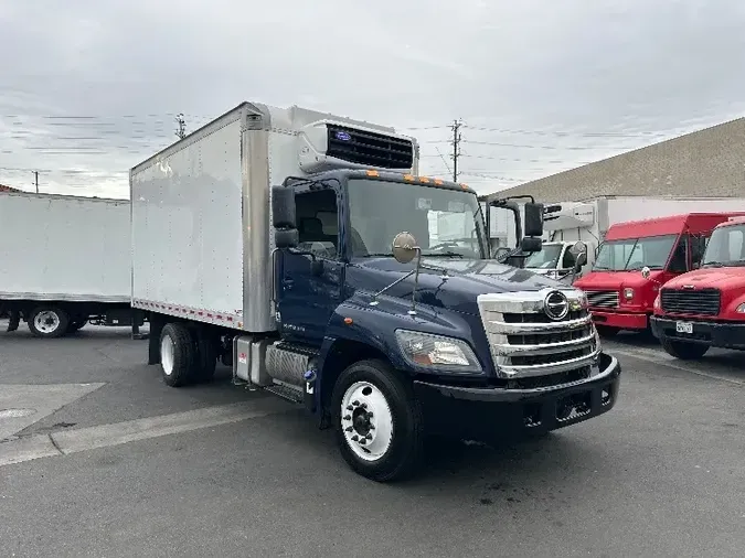 2019 Hino Truck 26820304056f1609fcf9f2b3904e6a20359