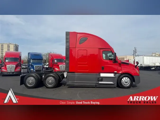 2022 FREIGHTLINER CA126