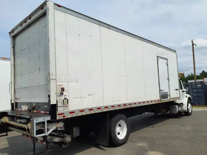 2018 FREIGHTLINER/MERCEDES M2 106